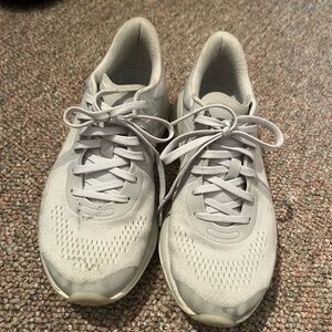 lululemon athletica Women's Athletic Shoes - Light Gray